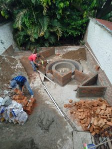 Cerros_patio01_durante