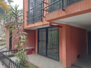 Cerros_fachada01_antes